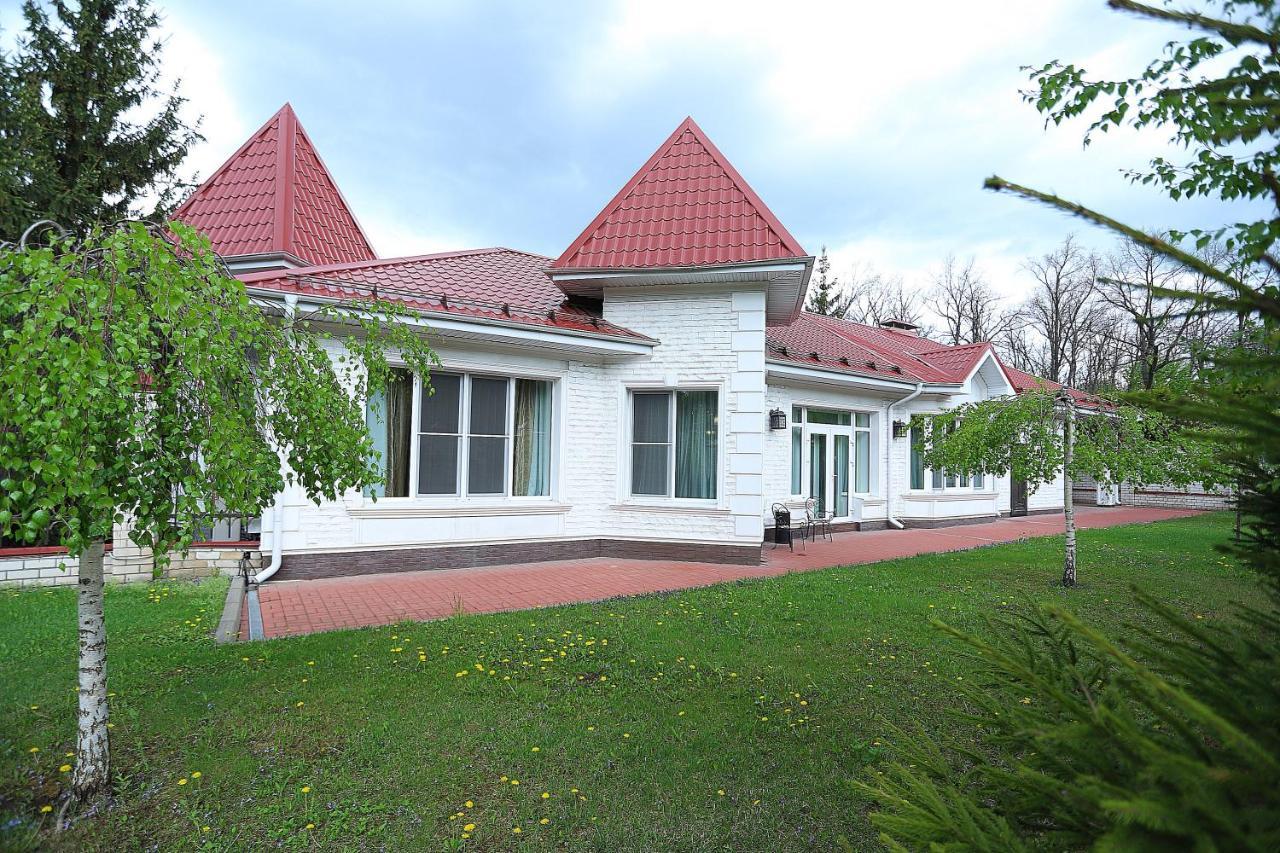 Яр Hotel&Spa Chertovitsy Bagian luar foto